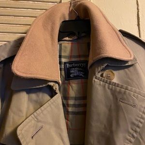 Burberry trech coat for men